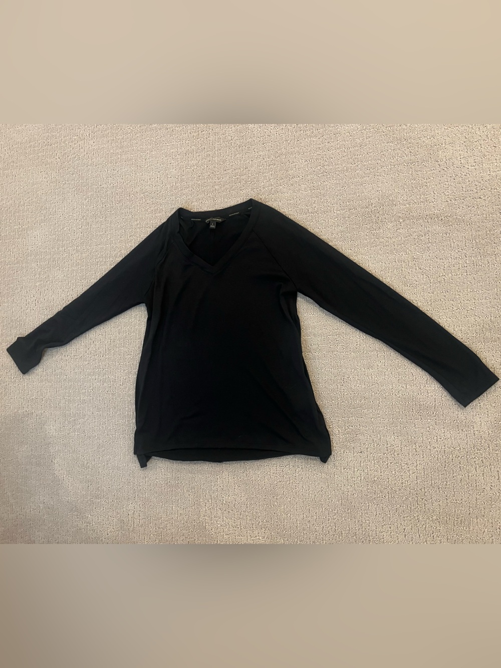 Banana Republic Black V-Neck Top with Care Tag